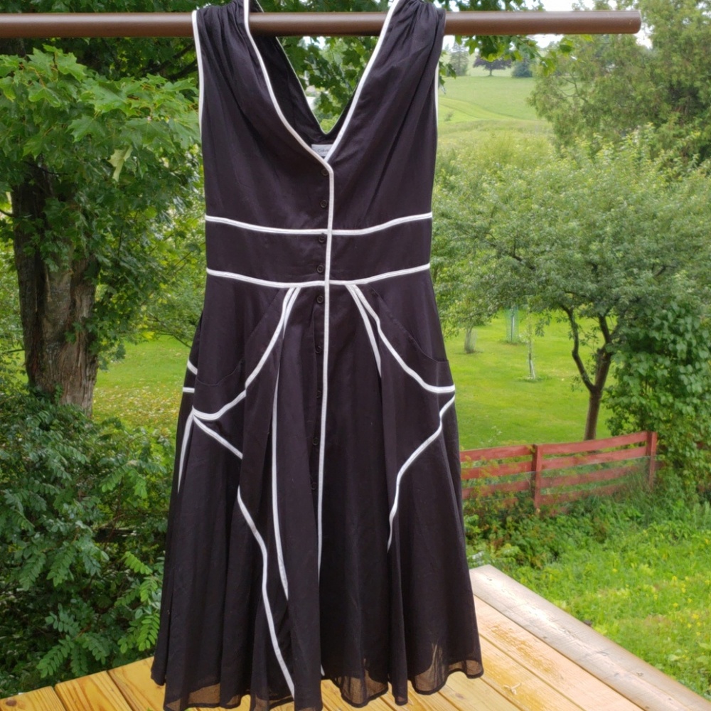 SALE⚡️Calvin Klein piping dress Sz 4